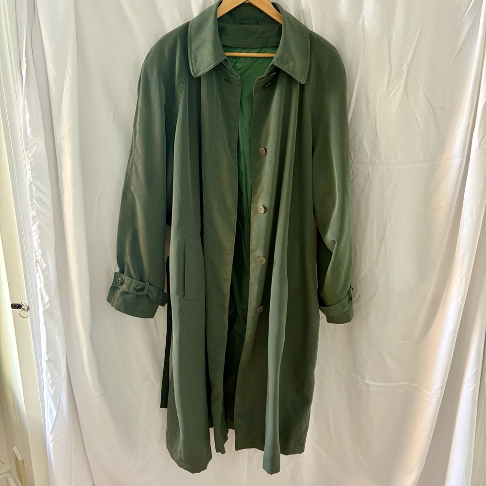 Women’s Green Trench Coat - Classic Long Overcoat